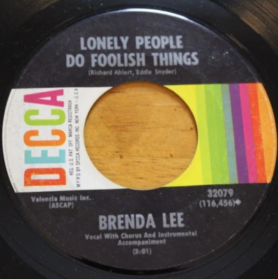 BRENDA LEE LONELY PEOPLE DO FOOLISH THINGS 45RPM 7" JUKEBOX RECORD G+ DECCA Foto 1 de 4