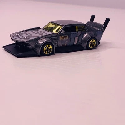 2016 Hot Wheels Mad Manga Gray HW Batman V Superman - Dawn of Justice Loose - Image 1 of 4