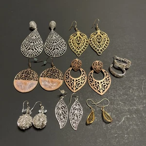 8 Pairs Filigree Pierced earring Lot Silver, Gold And Copper Toned Metals - Picture 1 of 7
