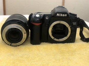 Nikon D80 DSLR Camera w/ 70-210mm Telephoto Lens, 2 Batteries, Charger - Picture 1 of 10