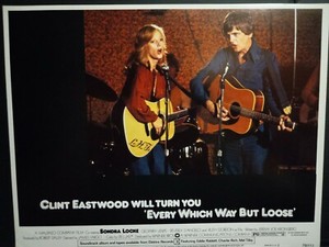 Lobby Card 1978 EVERY WHICH WAY BUT LOOSE Sondra Locke Phil Everly on stage