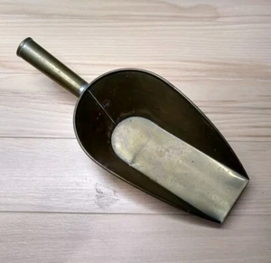 Vintage Soldered Brass Flour grain Scoop Primitive Kitchen Utensil - Picture 1 of 9