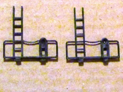END RAILING SET FOR CABOOSE IN HO SCALE BY AHM/RIVAROSSI THAT SAYS ROCO, NEW - Image 1 of 4