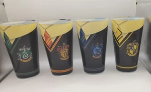 Harry Potter Hogwarts Houses Coat Of Arms Glass Tumblers Slytherin etc Set Of 4 - Picture 1 of 19