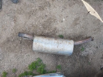 1998-03 Jaguar XJ8 VDP X308 Rear Left Side Exhaust Silencer Muffler NNC6785AF  - Image 1 of 4