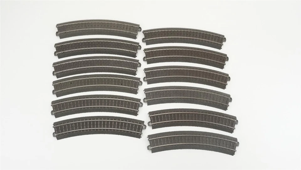 Märklin H0 24130 Curved Track R1 =360 mm/30° 12 Pieces (Used Condition) - Image 1 of 1