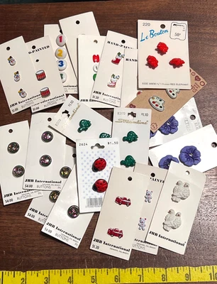 Novelty Shank Buttons Lot 40 Total Aurora Borealis Christmas Florals All NOS R2 - Image 1 of 4