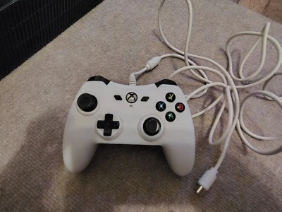 Xbox One Amazon Basics Controller S - Image 1 of 2