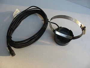 Transductor Garmin/Airmar usado para motor de arrastre, cable y abrazadera metálica - Imagen 1 de 4
