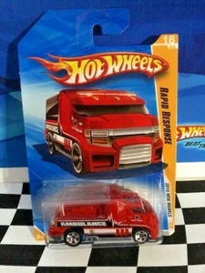 Hot Wheels 2010 New Models 018 Rapid Response Ambulance RED 5sp - Picture 1 of 1