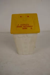 Banco de basura vintage Ronald's Singing Mc'Donalds Still Bank banco de plástico - Imagen 1 de 4