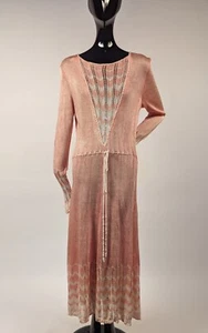 VINTAGE 1970’S PINK + WHITE SILK + RAYON KNIT DRESS W DRAWSTRING BELT - Picture 1 of 9