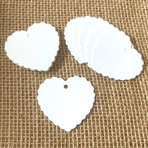 Papier Herz Anhänger 6cm weiß Geschenkanhänger Etiketten Geschenke Deko Namen - Bild 1 von 1