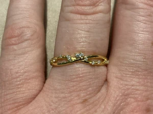 0.13 Carat Lab Created Diamond Round Cut Cluster Ring Gold Plated 925 Size L - Picture 1 of 9