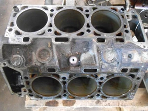 2001 2002 2003 Ford Ranger Engine Motor Block 4.0L - Picture 1 of 12