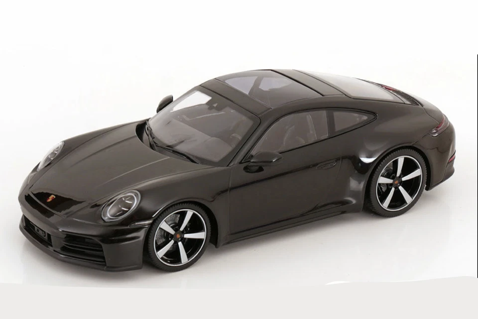 Minichamps 2025 Porsche 911 992.2 Carrera черный металлик 1:18 155064022 - Изображение 1 из 1