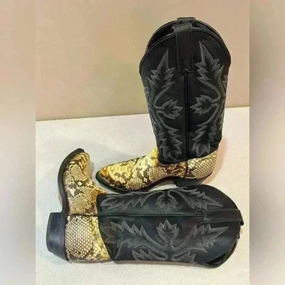 BOTAS WESTERN Wrangler SNAKE & COSIDAS CUERO Hombre Talla 5 M Foto 1 de 4