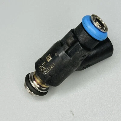 For 2010-2015 Cadillac Chevrolet Hummer 12613411 GM OEM GENUINE Fuel Injector - Image 1 of 4
