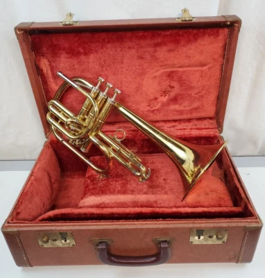 1956 THE MARTIN "IMPERIAL" PROFISSIONAL Bb FLUGELHORN LATÃO LACADO RARO - Imagem 1 de 4