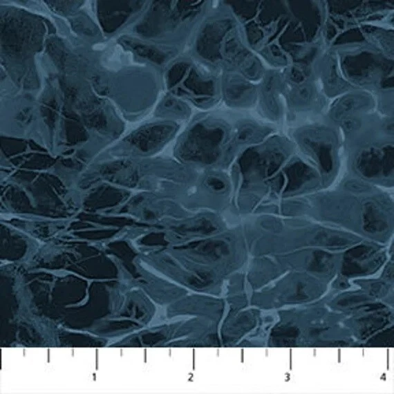 Tela Naturescapes | Tinta ondulada de agua azul | Northcott YARD Foto 1 de 1