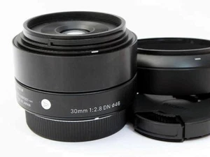 Sigma Art 30mm F2.8 DN AF Prime Lens for Micro Four Thirds Excellent from Japan - Picture 1 of 3