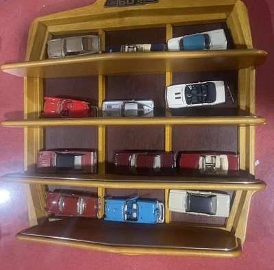 Franklin Mint Los coches clásicos de los años 60 con exhibición Foto 1 de 4