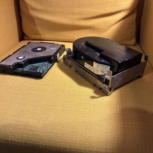 2x Computer Festplatte  ST-4144R ,6,4 GB 5.25" Quantum Bigfoot TS Retro Vintage - Bild 1 von 8