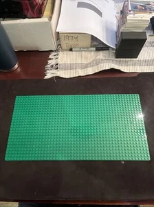 Lot of 100 Green Base Plates Universal For Legos NEW 7 1/2” X 15” 24 X 48 Case - Picture 1 of 3