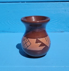 Native American Pottery Bud Vase Signed M Black Tall Deer Lacota Vintage - Picture 1 of 6