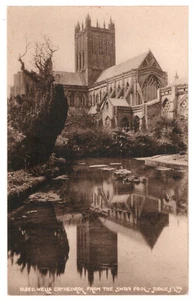Wells Cathedral, Wells, Somerset, England - Postcard - 1930's - NM - Picture 1 of 2