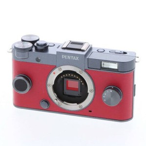 Pentax Q-S1 Digital Camera Body Set Metallic Black / Red