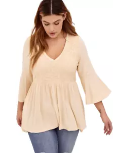 TORRID (00X) Babydoll Tejido Cuello en V Encaje Corpiño Bordado Manga Acampanada Top - Imagen 1 de 3
