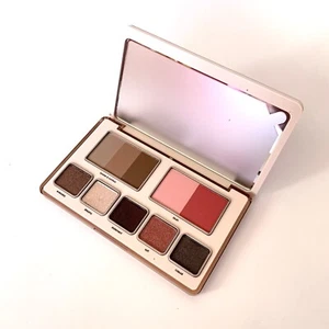 Natasha Denona Hy-Per Natural Face Palette Brand New in Box - FREE SHIPPING - Picture 1 of 2