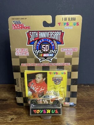 Nascar Tony Raines #19 - 1998 NASCAR RACING CHAMPIONS TOYS-R-US GOLD 1:64 Foto 1 de 4