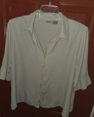 Liz Baker 女式 3X 码纽扣前米色衬衫上衣 — 第 1/4 张图片