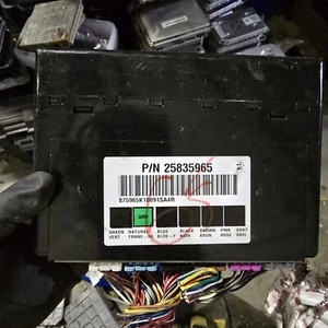2007 - 2011 GMC Sierra 1500 Body Control Module Must Match OEM Id 25835965 - Picture 1 of 1