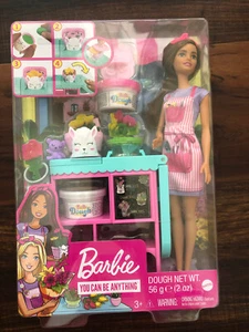 Barbie You Can Be Anything Florist Brunette Doll and Playset GTN59 - Picture 1 of 2