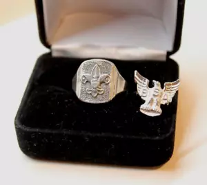 VINTAGE BOY SCOUTS OF AMERICA STERLING SILVER BSA LOGO RING & STERLING EAGLE PIN - Picture 1 of 6