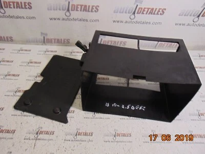 Support De Batterie LEXUS IS220 IS250 28899-31020 Utilisé 2010 - Photo 1/4