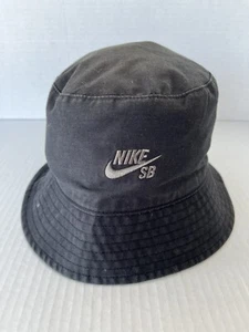 Cappello a secchio Nike SB reversibile TAGLIA S/M skate outdoor escursionismo spiaggia - Foto 1 di 15