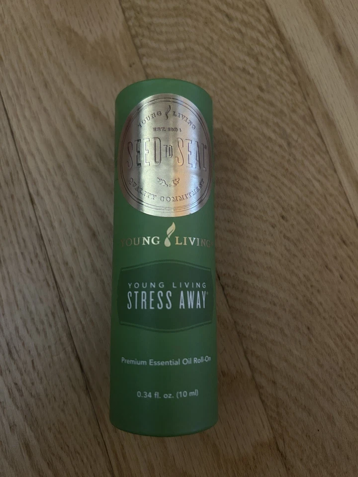 全新 Young LIVING 精油 STRESS AWAY 10 毫升 卷装  — 第 1/1 张图片