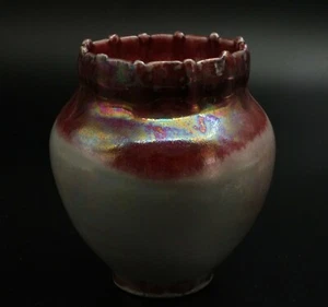 Signed  Vintage Iridescent Pottery Vase Mckinnel 4 1/4" H - Picture 1 of 5