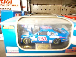 Dale Earnhardt Jr 1/64 #31 AUTO BLU SIKKENS IN VETRINA ACRILICA DURA LQQK - Foto 1 di 1