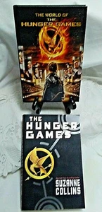 The Hunger Games-Soft Cover -The World Of The Hunger Games-Hardcover-Illustrated - Imagen 1 de 6