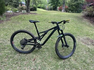 Specialized Stumpjumper  Alloy 29 - Picture 1 of 13