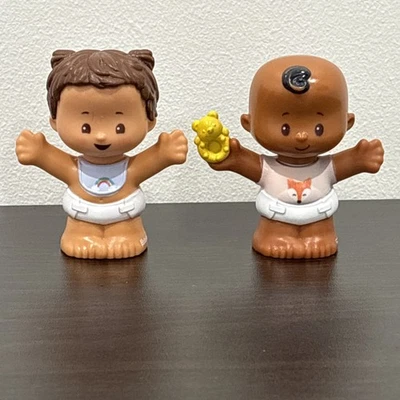 Fisher Price Little People Snuggle Babies Hispanic Girl African American Girl - Image 1 of 4