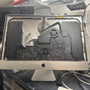 iMac 27” (iMac14,2) – Intel Core i7, GTX 780M 4GB VRAM Ohne Display HDD RAM - Afbeelding 1 van 5