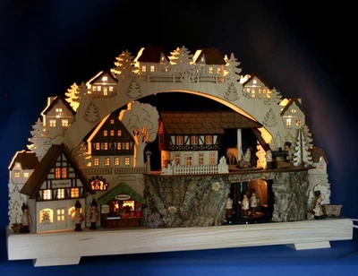 LED 3D-Schwibbogen 68x39cm Pferde Göpel elektrisch betrieben Erzgebirge Pyramide - Bild 1 von 4