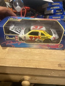 1997 1:24 Revell #37 Jeremy Mayfield Kids Race Against Drugs/K-Mart Ford. Disc! - Picture 1 of 5