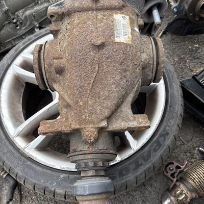 BMW E90 E91 E92 335d M57N2 Auto Rear Differential Diff 2.81 Ratio 7571175 - Image 1 of 4